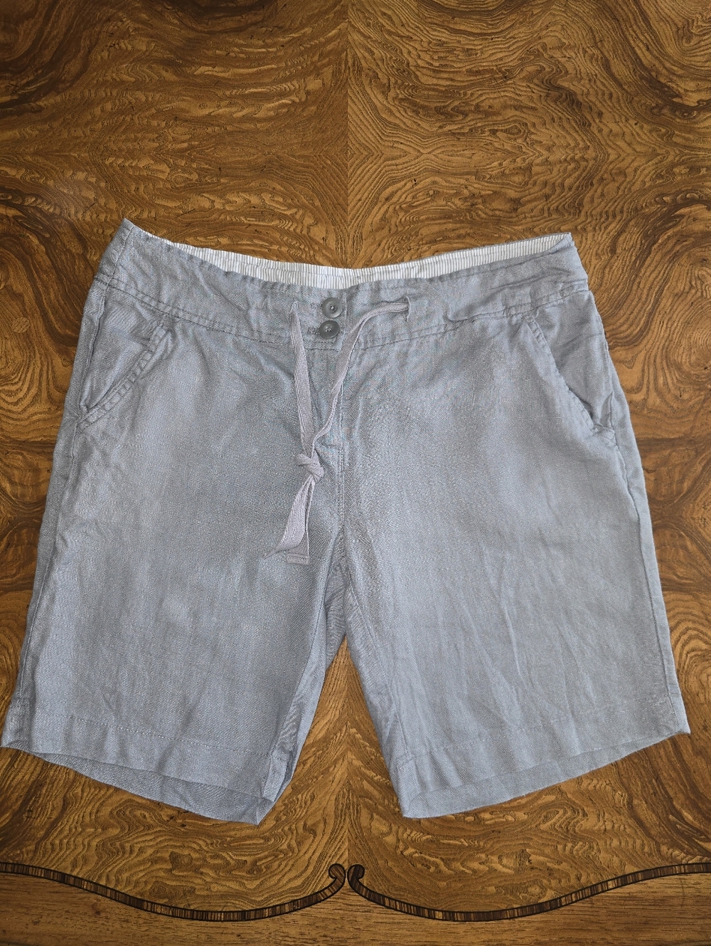 Carole Little 100% Linen Drawstring 8" inseam Shorts Grey Womens Size 8
